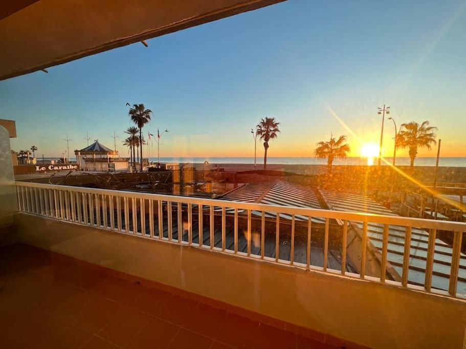 Le Carrousel - Apt Vue Mer - Plage A 10 M - Clim - Wifi Canet-en-Roussillon Exteriér fotografie